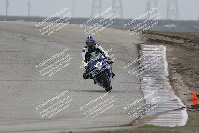 media/Nov-29-2025-TrackDaz (Sat) [[10ae2d9bce]]/B Group/Session 3 (Outside Grapevine)/